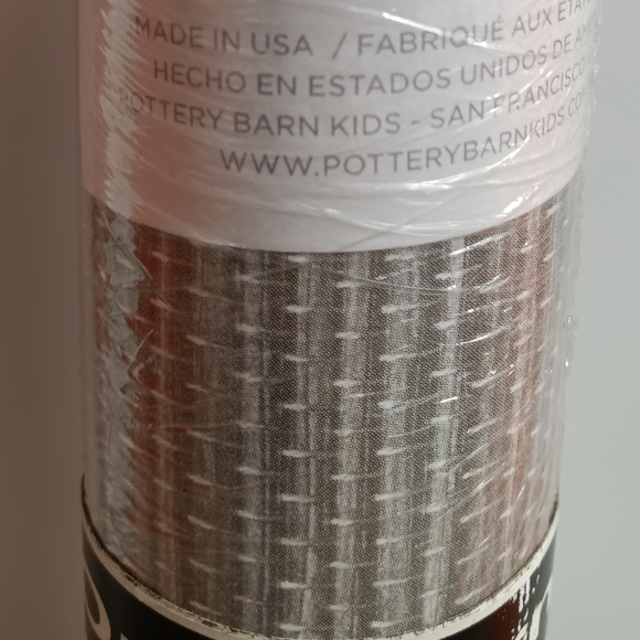 Pottery Barn Kids Seagrass Peel & Stick Wallpaper Grey - Discontinued color - Picture 8 of 9